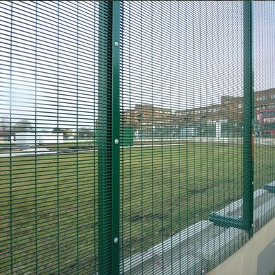 358 4.0 ملم مكافحة التسلق الحماية السياج الأخضر الرمادي