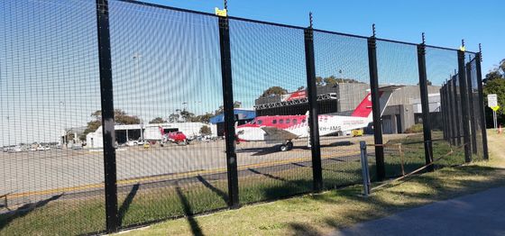 الأمن العالي 358 ألواح السياج المضادة للتسلق 3.5mm 4.0mm