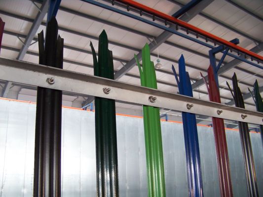 سياج مضاد للصدأ المخصصة W قسم الحاجز الأمن للمزرعة والحديقة