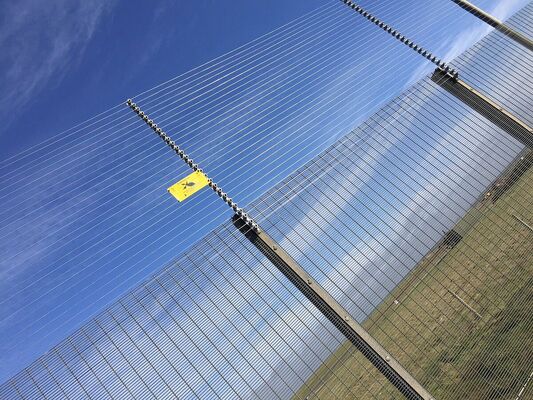 كل الموسم السور الأمني الكهربائي الصيانة المنخفضة مكافحة التآكل