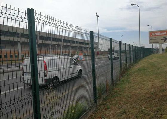 OHSAS حرارة المعالجة V شبكة الأمن السياج 1030mm إلى 2430mm ارتفاع