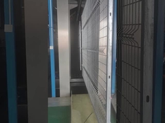 كيف V شبكة سياج الأمن مسحوق الطلاء